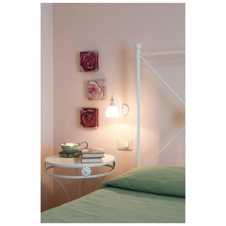 Ca Del Moro Resort & Spa Pontremoli Room photo